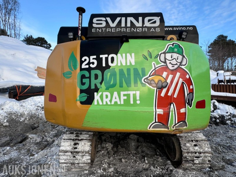 2018 Cat 323FL Z-Line - Elektrisk gravemaskin med R8 Rototilt - Sentralsmøring - 3 skuffer - Makin 3D GPS Maskinstyring - Bager: slika 3 2018 Cat 323FL Z-Line - Elektrisk gravemaskin med R8 Rototilt - Sentralsmøring - 3 skuffer - Makin 3D GPS Maskinstyring - Bager: slika 3