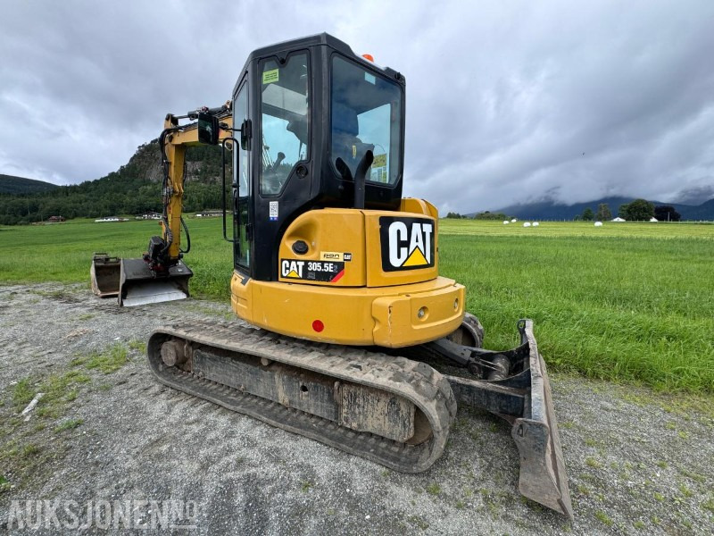 2019 Cat 305.5E2 CR - 5 tonns gravemaskin - S40 feste - Rototilt - Pusskuffe - Graveskuffe - Smalskuffe - Sertifisert - Bager: slika 2 2019 Cat 305.5E2 CR - 5 tonns gravemaskin - S40 feste - Rototilt - Pusskuffe - Graveskuffe - Smalskuffe - Sertifisert - Bager: slika 2
