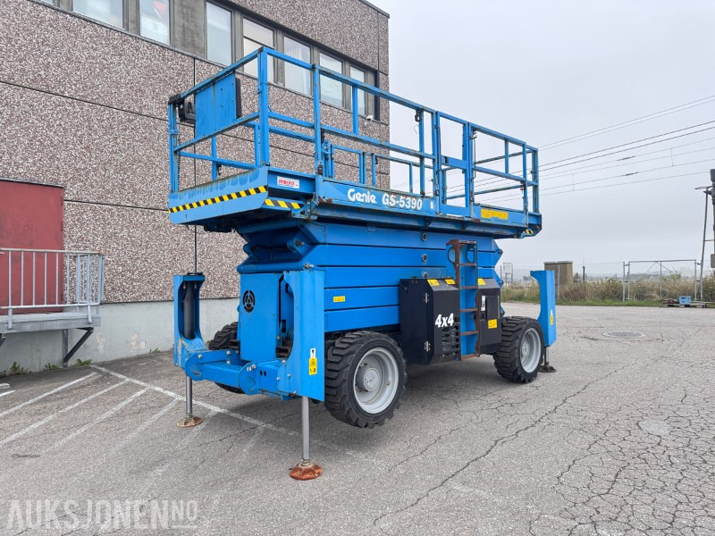2019 Genie GS-5390 RT – 18,2 m sakselift – Kun 257 timer – Deutz diesel – Sertifisert til 2026 - Dvižna ploščad: slika 3 2019 Genie GS-5390 RT – 18,2 m sakselift – Kun 257 timer – Deutz diesel – Sertifisert til 2026 - Dvižna ploščad: slika 3