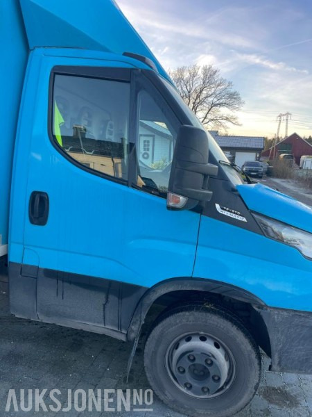 2019 Iveco Daily - Tovornjak zabojnik: slika 3 2019 Iveco Daily - Tovornjak zabojnik: slika 3