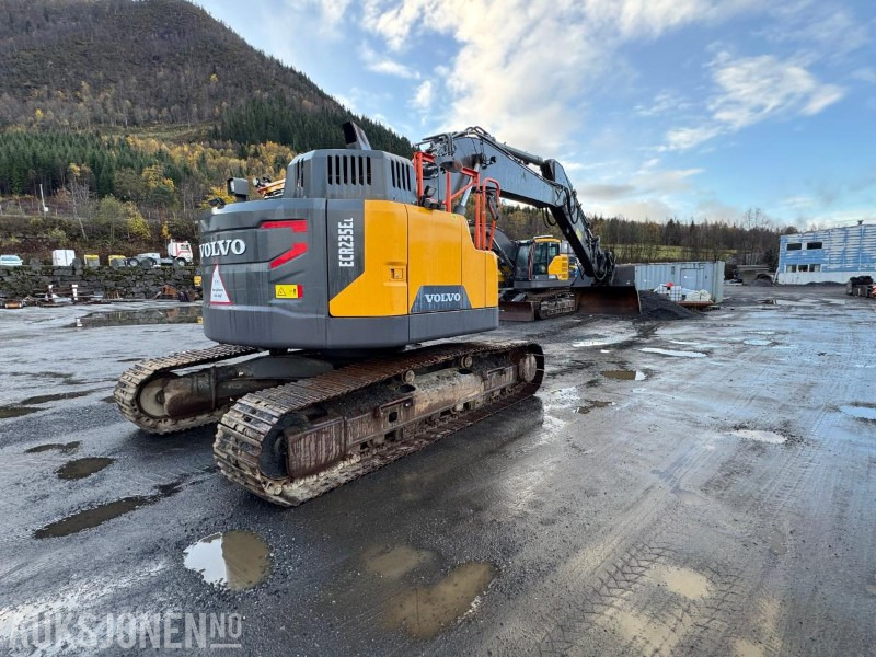 2020 Volvo ECR 235EL Gravemaskin - S70 feste - Pusskuffe - Sentralsmøring - bunkringspumpe - Tiltrotator - Pusskuffe - Sertifisert - Bager: slika 3 2020 Volvo ECR 235EL Gravemaskin - S70 feste - Pusskuffe - Sentralsmøring - bunkringspumpe - Tiltrotator - Pusskuffe - Sertifisert - Bager: slika 3
