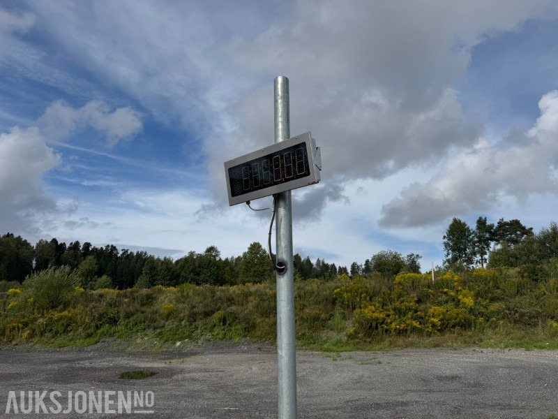 2021 18 meter bilvekt med LED-display og varme i kjørebroene - Gradbena oprema: slika 4 2021 18 meter bilvekt med LED-display og varme i kjørebroene - Gradbena oprema: slika 4