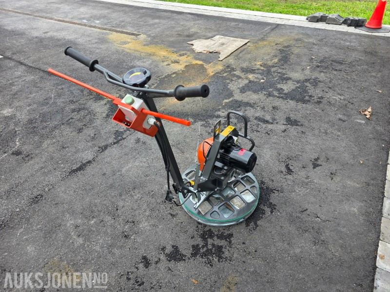 2021 Husqvarna BG245 helikopter/glattemaskin - 220 V - 1,5kW - Valjar: slika 5 2021 Husqvarna BG245 helikopter/glattemaskin - 220 V - 1,5kW - Valjar: slika 5