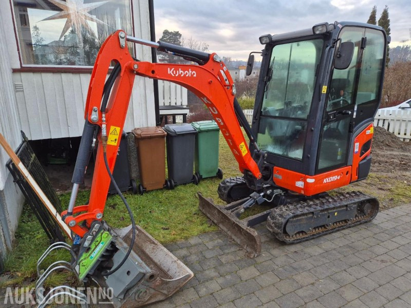 2021 Kubota KX019-4 minigraver, 723 timer - Mini bager: slika 1 2021 Kubota KX019-4 minigraver, 723 timer - Mini bager: slika 1
