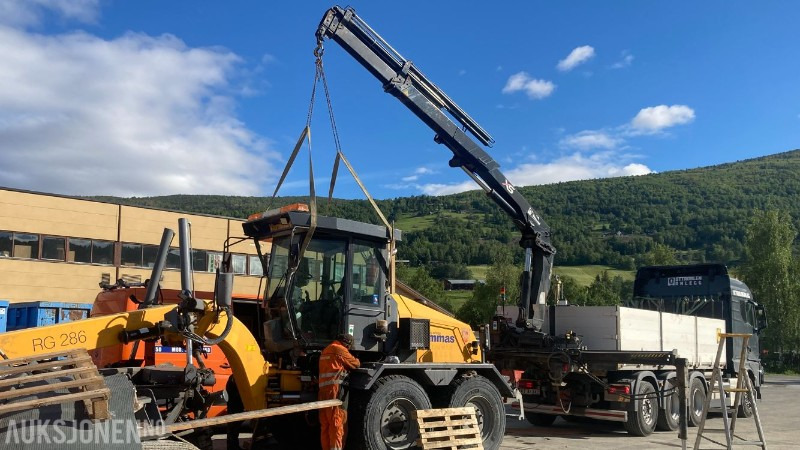 Kotalni prekucni tovornjak 2021 MAN TGX krokbil med dumperkasse og kranflak. 8X4 EURO 6: slika 17