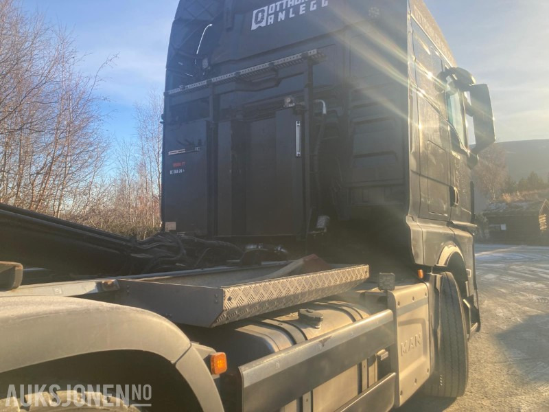 Kotalni prekucni tovornjak 2021 MAN TGX krokbil med dumperkasse og kranflak. 8X4 EURO 6: slika 16