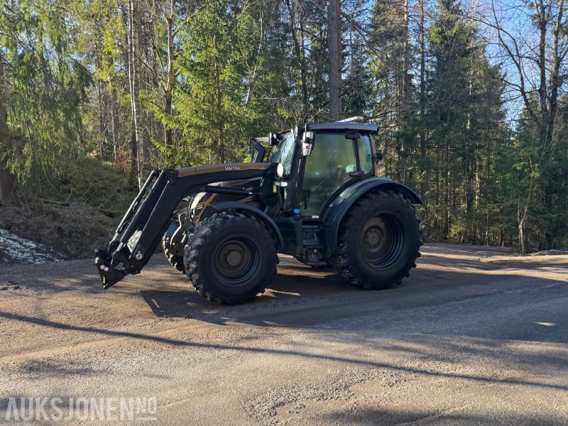 2021 Valtra N174 - Frontlaster - Traktor: slika 2 2021 Valtra N174 - Frontlaster - Traktor: slika 2