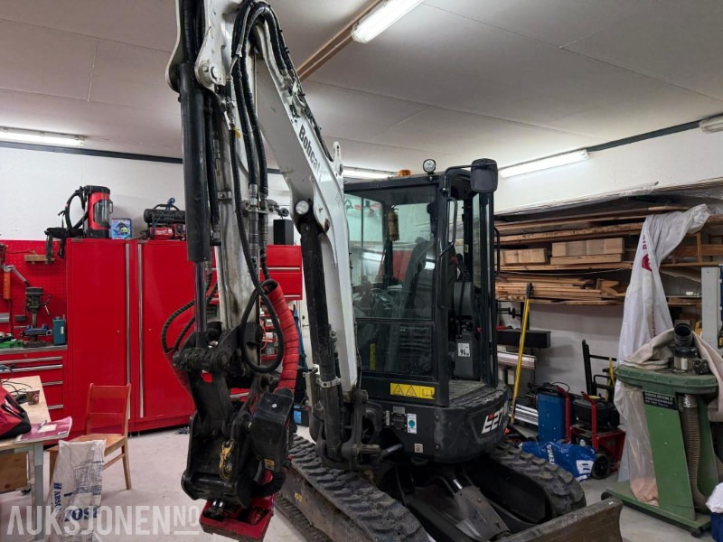 2022 Bobcat E27 m/Rototilt tiltrotator, lite timer - Mini bager: slika 3 2022 Bobcat E27 m/Rototilt tiltrotator, lite timer - Mini bager: slika 3