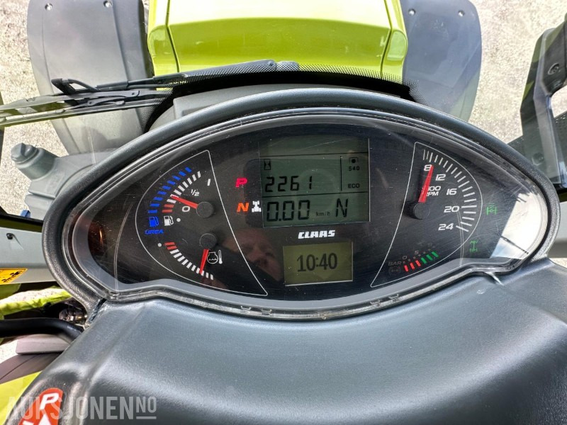 Traktor 2022 Claas Axion 870: slika 13