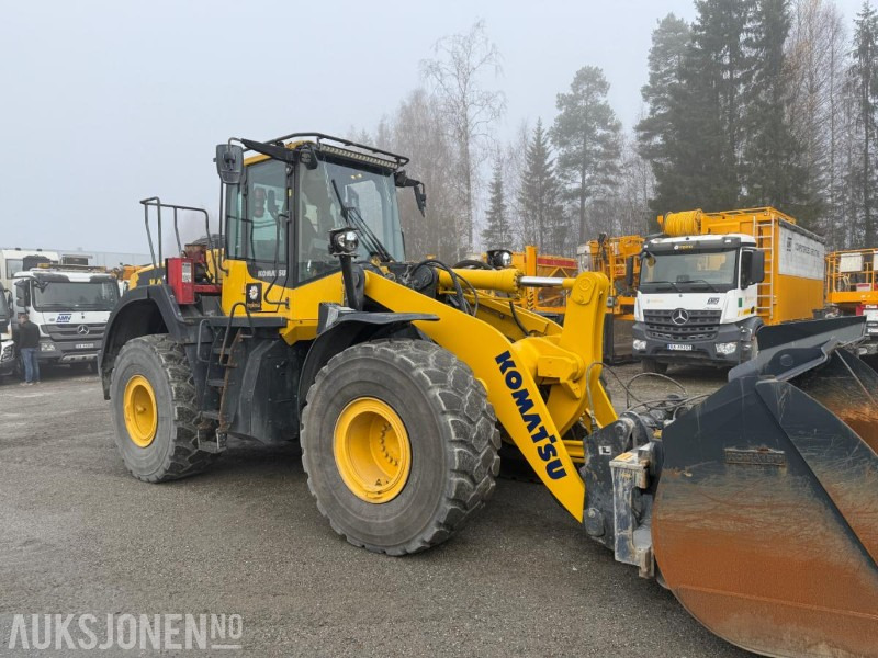 2022 Komatsu WA380-8E0 hjullaster – 2 150,9 timer, Hydr. pallegaffel og skuffe - Kolesni nakladalec: slika 4 2022 Komatsu WA380-8E0 hjullaster – 2 150,9 timer, Hydr. pallegaffel og skuffe - Kolesni nakladalec: slika 4
