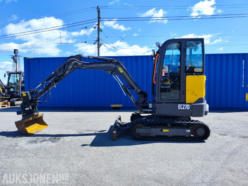 2022 Volvo EC27D – Meget godt utstyrt minigraver med lavt timeantall - Mini bager: slika 1 2022 Volvo EC27D – Meget godt utstyrt minigraver med lavt timeantall - Mini bager: slika 1