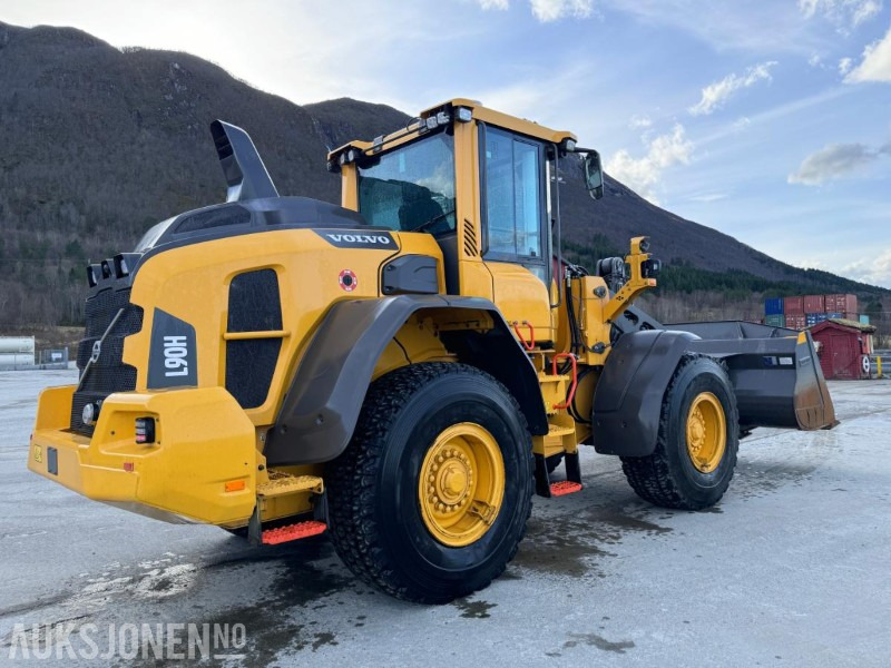 2022 Volvo L90H Hjullaster - 50 km/t - Spakstyring - Sentralsmøring - 3. og. 4.funksjon - Sertifisert - 2,7 m3 Skuffe - Gått 582 timer - Kolesni nakladalec: slika 4 2022 Volvo L90H Hjullaster - 50 km/t - Spakstyring - Sentralsmøring - 3. og. 4.funksjon - Sertifisert - 2,7 m3 Skuffe - Gått 582 timer - Kolesni nakladalec: slika 4