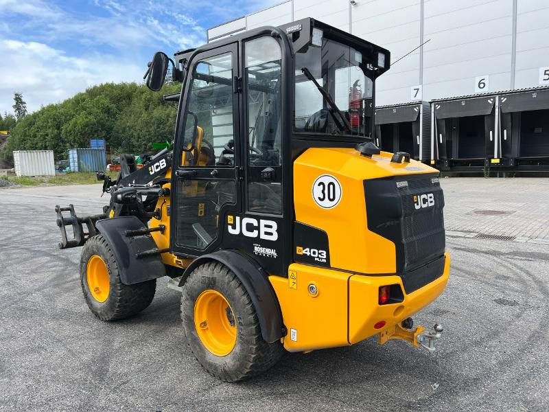 2023 JCB 403 plus kost med oppsamler, strøkasse, vikeplog ++ - Kolesni nakladalec: slika 4 2023 JCB 403 plus kost med oppsamler, strøkasse, vikeplog ++ - Kolesni nakladalec: slika 4