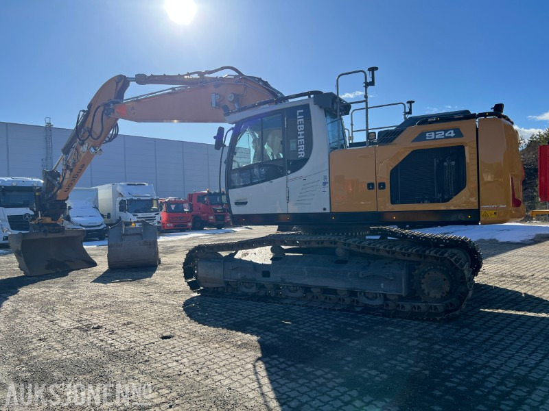 2023 Liebherr R 924 LC. Makin GPS, tilt, 2 skuffer, dieselfyllepumpe, sentralsmøring ++ - Bager: slika 3 2023 Liebherr R 924 LC. Makin GPS, tilt, 2 skuffer, dieselfyllepumpe, sentralsmøring ++ - Bager: slika 3