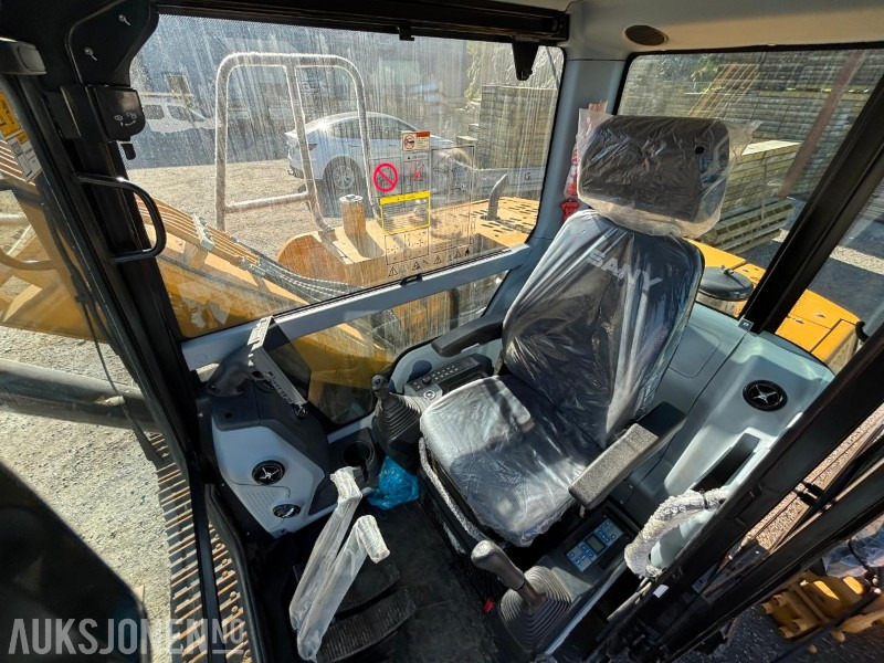 Bager 2024 Sany SY75C. S50 Hurtigfeste. Sentralsmøring. Graveskuff ca 320L: slika 8