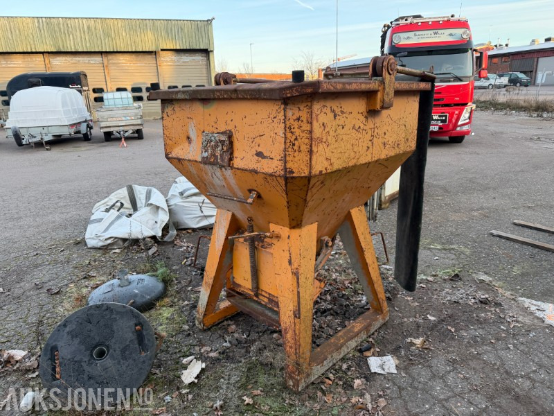 Betongtobb 120x120x116 cm - Gradbena oprema: slika 4 Betongtobb 120x120x116 cm - Gradbena oprema: slika 4