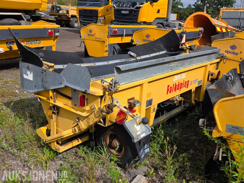 Falköping Falköping LB 1000 BLU Etterhengende Strøapparat - Gradbena oprema: slika 3 Falköping Falköping LB 1000 BLU Etterhengende Strøapparat - Gradbena oprema: slika 3