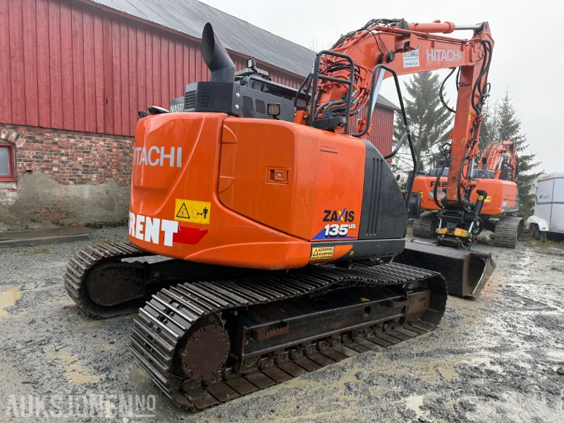 Hitachi ZX135 US-6 EC219, 2 skuffer, sentralsmøring - Bager: slika 5 Hitachi ZX135 US-6 EC219, 2 skuffer, sentralsmøring - Bager: slika 5