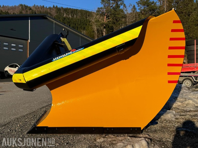 2015 Steinsland SP 2700 - Spissplog med paralellogram - Feste for brøyteplate - Nymalt - Kmetijski stroj: slika 1 2015 Steinsland SP 2700 - Spissplog med paralellogram - Feste for brøyteplate - Nymalt - Kmetijski stroj: slika 1