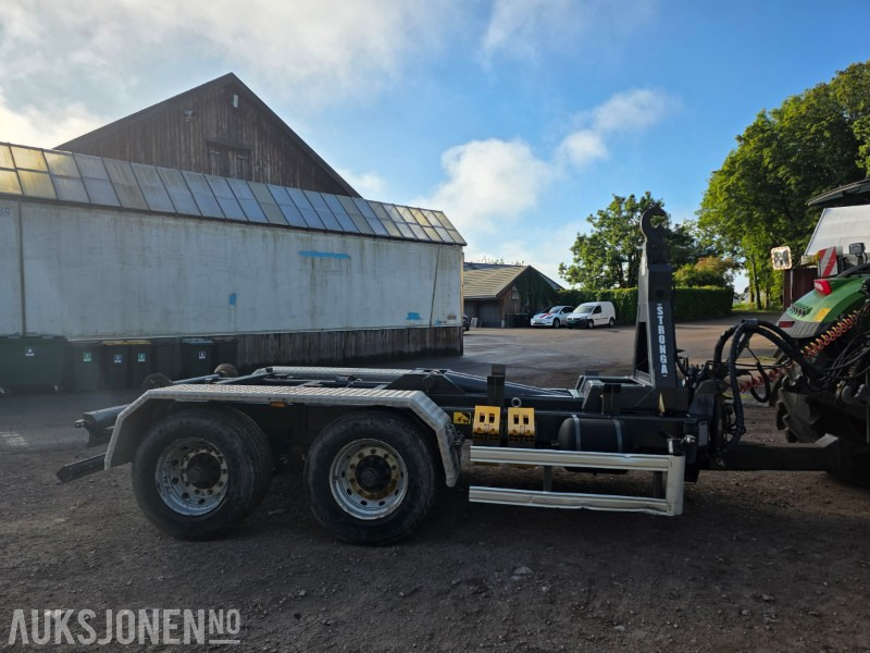 2016 STRONGA HOOKLOADA STRONGA Kroktilhenger - Tillatt totaltvekt 22000 kg - Kmetijski stroj: slika 3 2016 STRONGA HOOKLOADA STRONGA Kroktilhenger - Tillatt totaltvekt 22000 kg - Kmetijski stroj: slika 3