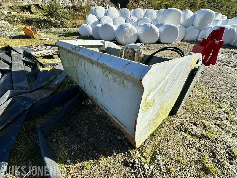 2018 Sonarol Wyciniak Combi (W SNR 1600/2) Silorundballeriver - Kmetijski stroj: slika 5 2018 Sonarol Wyciniak Combi (W SNR 1600/2) Silorundballeriver - Kmetijski stroj: slika 5