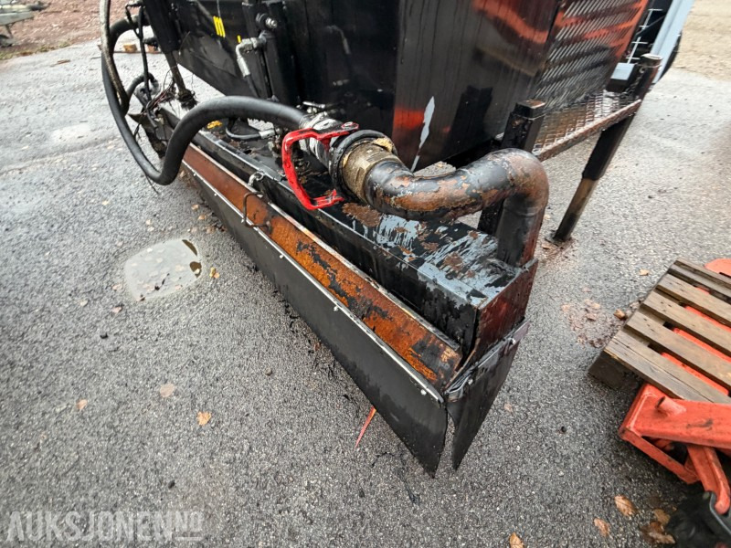 2019 Swemco TC 800 TU Traktorsprøyte - Kmetijski stroj: slika 4 2019 Swemco TC 800 TU Traktorsprøyte - Kmetijski stroj: slika 4