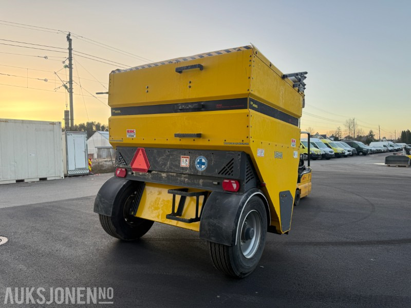 2022 Vama TH-8000L Strøvogn - Levert ny høsten 2023 – Meget pen og lite brukt - Kmetijski stroj: slika 3 2022 Vama TH-8000L Strøvogn - Levert ny høsten 2023 – Meget pen og lite brukt - Kmetijski stroj: slika 3
