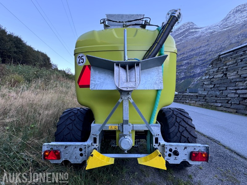 2024 Fliegl Polyline HFW 9000 Gjødselvogn - NY / Ubrukt - 9,5 m3 - Glassfibertank - Kmetijski stroj: slika 2 2024 Fliegl Polyline HFW 9000 Gjødselvogn - NY / Ubrukt - 9,5 m3 - Glassfibertank - Kmetijski stroj: slika 2