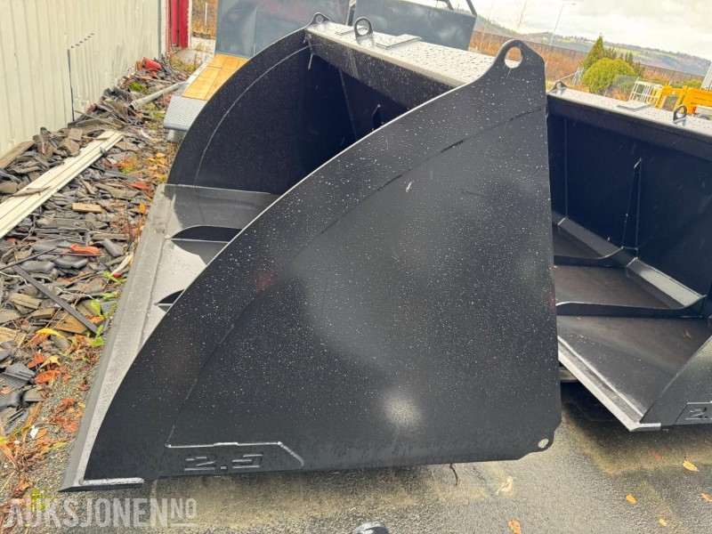 2025 ANDRAVA AKG 2,5 m3 traktorskuffe - Kmetijski stroj: slika 4 2025 ANDRAVA AKG 2,5 m3 traktorskuffe - Kmetijski stroj: slika 4