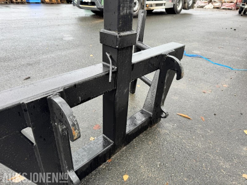 2025 Andrava storsekkløfter til traktor - Kmetijski stroj: slika 3 2025 Andrava storsekkløfter til traktor - Kmetijski stroj: slika 3