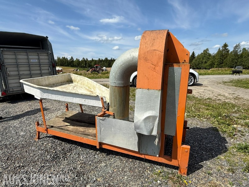 Bærrensker til traktor - brukt til solbær - Kmetijski stroj: slika 5 Bærrensker til traktor - brukt til solbær - Kmetijski stroj: slika 5