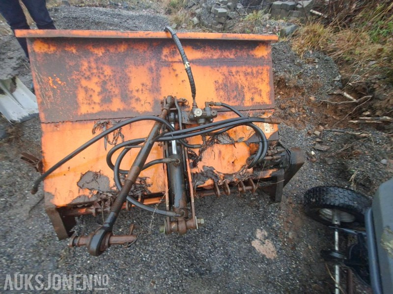 Hydromann 300-SL hydraulisk strøkasse / sand- og saltspreder - Kmetijski stroj: slika 1 Hydromann 300-SL hydraulisk strøkasse / sand- og saltspreder - Kmetijski stroj: slika 1