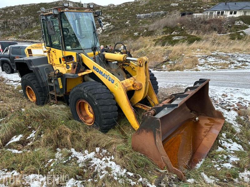Komatsu WA320-5h Hullaster - Rep-objekt - Kolesni nakladalec: slika 3 Komatsu WA320-5h Hullaster - Rep-objekt - Kolesni nakladalec: slika 3