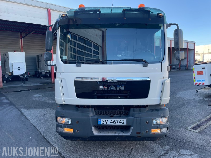 2013 MAN TGM 15.290 E- verkspåbygg med bakmontert kran og vinsj EU godkjent til 28.02.2026 110.980km - Komunalno/ Posebno vozilo: slika 2 2013 MAN TGM 15.290 E- verkspåbygg med bakmontert kran og vinsj EU godkjent til 28.02.2026 110.980km - Komunalno/ Posebno vozilo: slika 2