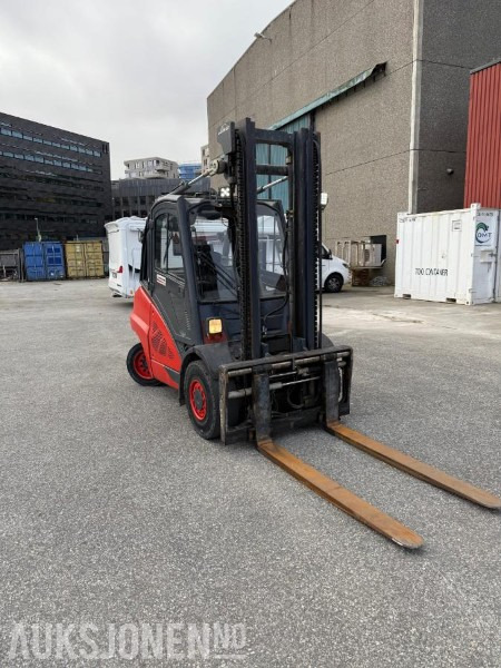 2013 Linde H50/600D 5,0T Motvektstruck - Oprema za rokovanje z materiali: slika 3 2013 Linde H50/600D 5,0T Motvektstruck - Oprema za rokovanje z materiali: slika 3