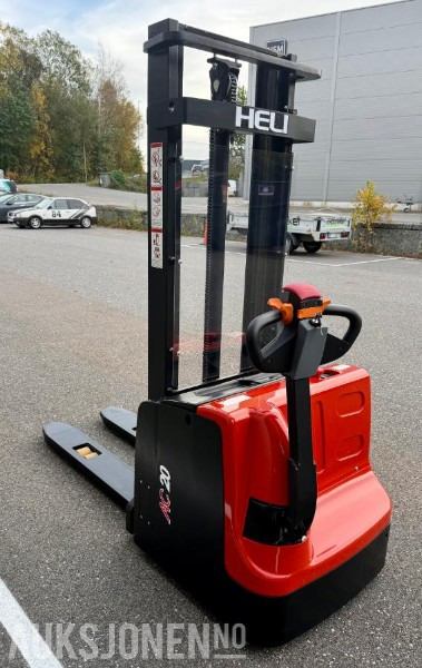 2020 Heli AC20 pallestabler -  kun 32 timer - Løftekapasitet 2000 kg - Oprema za rokovanje z materiali: slika 5 2020 Heli AC20 pallestabler -  kun 32 timer - Løftekapasitet 2000 kg - Oprema za rokovanje z materiali: slika 5