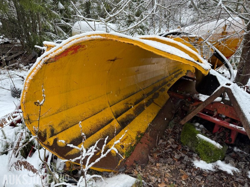 1983 Viking DL 285 plog - Priključek za Gradbeni stroj: slika 1 1983 Viking DL 285 plog - Priključek za Gradbeni stroj: slika 1