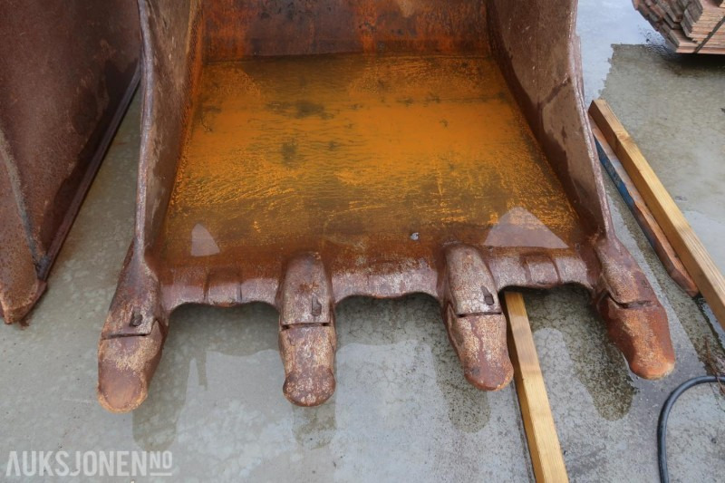2010 Gjerstad tannskuffe med S70 feste - 1150 liter - Priključek za Gradbeni stroj: slika 4 2010 Gjerstad tannskuffe med S70 feste - 1150 liter - Priključek za Gradbeni stroj: slika 4