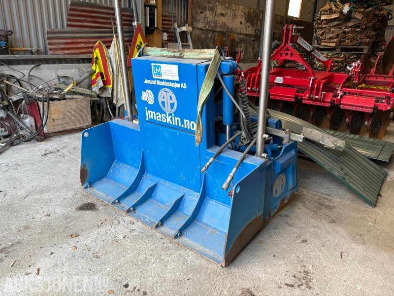 2014 AP LEVELLER 1400 / PLANERINGSSKJÆR MED TVERRFALLSENSOR OG LASERMOTTAKERE - Priključek za Gradbeni stroj: slika 1 2014 AP LEVELLER 1400 / PLANERINGSSKJÆR MED TVERRFALLSENSOR OG LASERMOTTAKERE - Priključek za Gradbeni stroj: slika 1