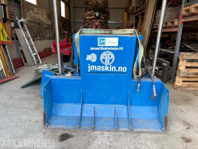 2014 AP LEVELLER 1400 / PLANERINGSSKJÆR MED TVERRFALLSENSOR OG LASERMOTTAKERE - Priključek za Gradbeni stroj: slika 2 2014 AP LEVELLER 1400 / PLANERINGSSKJÆR MED TVERRFALLSENSOR OG LASERMOTTAKERE - Priključek za Gradbeni stroj: slika 2