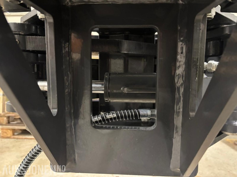 2025 Ny trekutter –s40 feste - Priključek za Gradbeni stroj: slika 5 2025 Ny trekutter –s40 feste - Priključek za Gradbeni stroj: slika 5