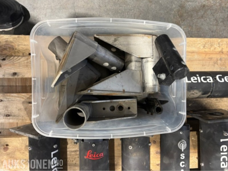 7 stk Leica Geosystems / Scanlaser radioantenner til Leica maskinstyring - Procom basestasjon- og marineantenner Ca 12 stk - Priključek za Gradbeni stroj: slika 3 7 stk Leica Geosystems / Scanlaser radioantenner til Leica maskinstyring - Procom basestasjon- og marineantenner Ca 12 stk - Priključek za Gradbeni stroj: slika 3