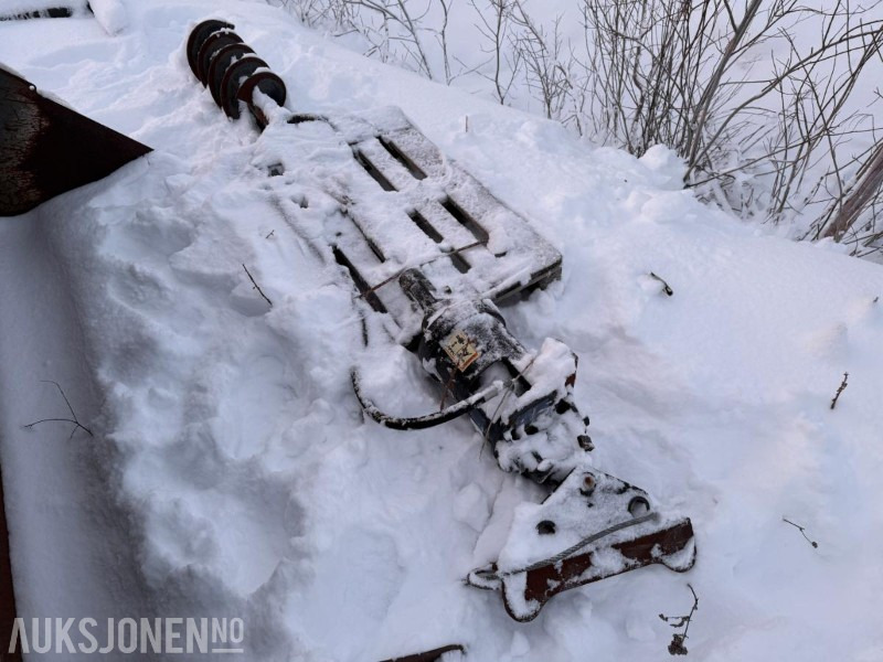 Cat A26B Jordbor - S50 gravemaskin feste - Priključek za Gradbeni stroj: slika 1 Cat A26B Jordbor - S50 gravemaskin feste - Priključek za Gradbeni stroj: slika 1