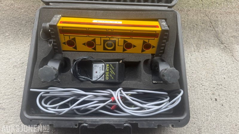 MR360N Maskin lasermottaker graver - Priključek za Gradbeni stroj: slika 3 MR360N Maskin lasermottaker graver - Priključek za Gradbeni stroj: slika 3