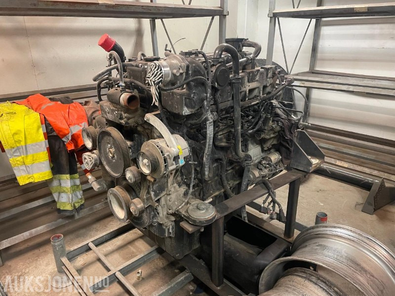 Motor til Doosan Lc350-7 - Priključek za Gradbeni stroj: slika 1 Motor til Doosan Lc350-7 - Priključek za Gradbeni stroj: slika 1