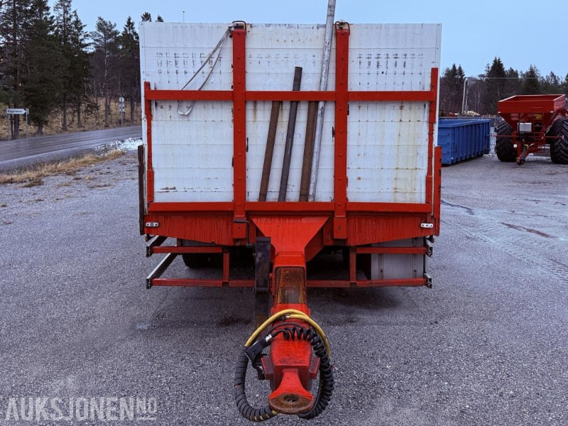 2006 Istrail TRIPPELBOGGIKJERRE henger m/ 3 aksler - Prikolica: slika 2 2006 Istrail TRIPPELBOGGIKJERRE henger m/ 3 aksler - Prikolica: slika 2