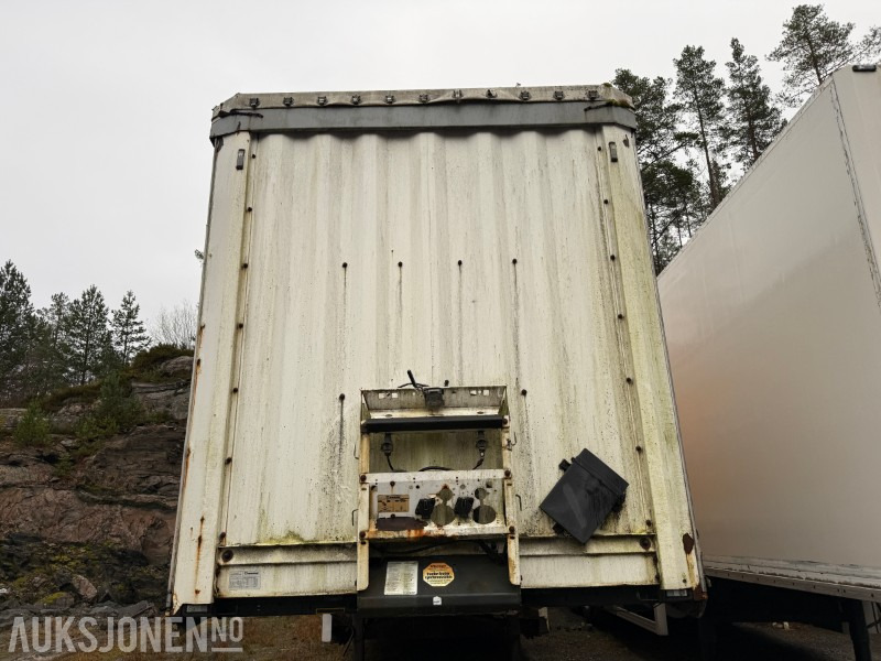Krone Profi Liner Nordic SD kapellsemi – hevbart tak – medbringertruck-feste – åpning begge sider - Prikolica: slika 2 Krone Profi Liner Nordic SD kapellsemi – hevbart tak – medbringertruck-feste – åpning begge sider - Prikolica: slika 2