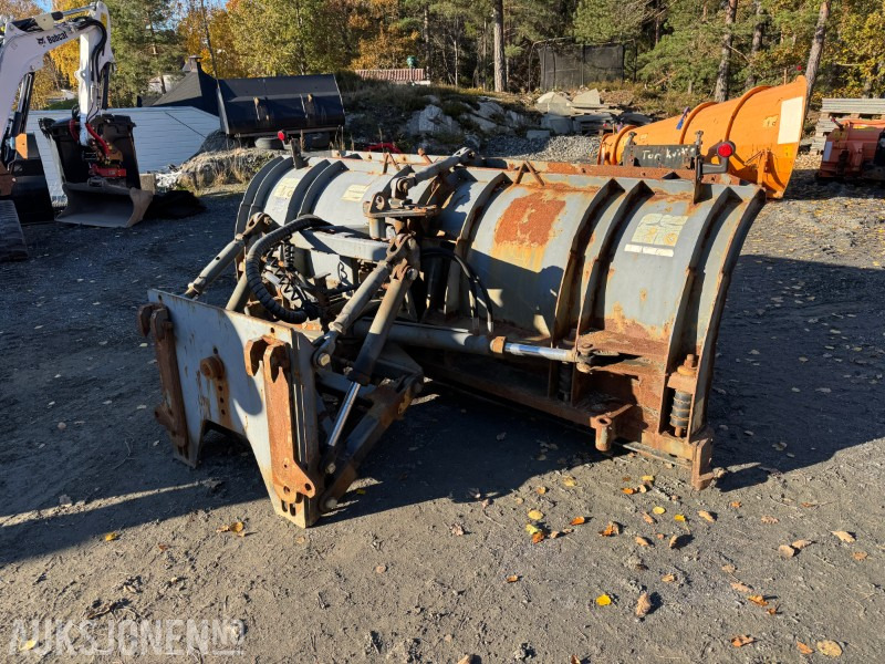 1999 Tellefsdal - Kommuneblad - Tovornjak: slika 5 1999 Tellefsdal - Kommuneblad - Tovornjak: slika 5