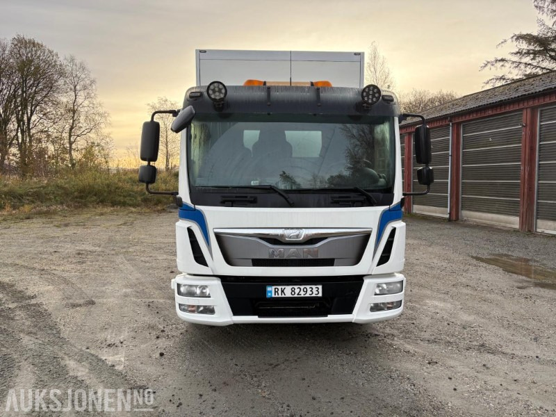 2013 MAN TGL 3 seter Euro6 4X2 skap m/varme og innredning - Tovornjak: slika 2 2013 MAN TGL 3 seter Euro6 4X2 skap m/varme og innredning - Tovornjak: slika 2