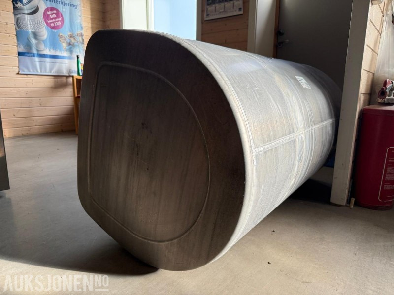 2023 Dieseltank 530 L 70x70x130 - Montert på Volvo FH 2023 D-Shaped - Tovornjak: slika 4 2023 Dieseltank 530 L 70x70x130 - Montert på Volvo FH 2023 D-Shaped - Tovornjak: slika 4